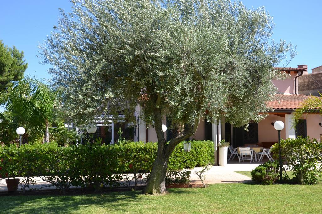 Villa Paola Fontane Bianche Eksteriør billede
